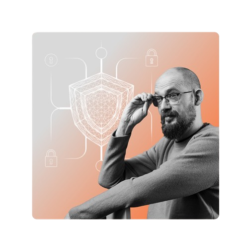 Patrick Pächnatz ist ein Architekt für Infrastrukturlösungen und Sicherheitsexperte mit einem starken Hintergrund in der Softwareentwicklung.